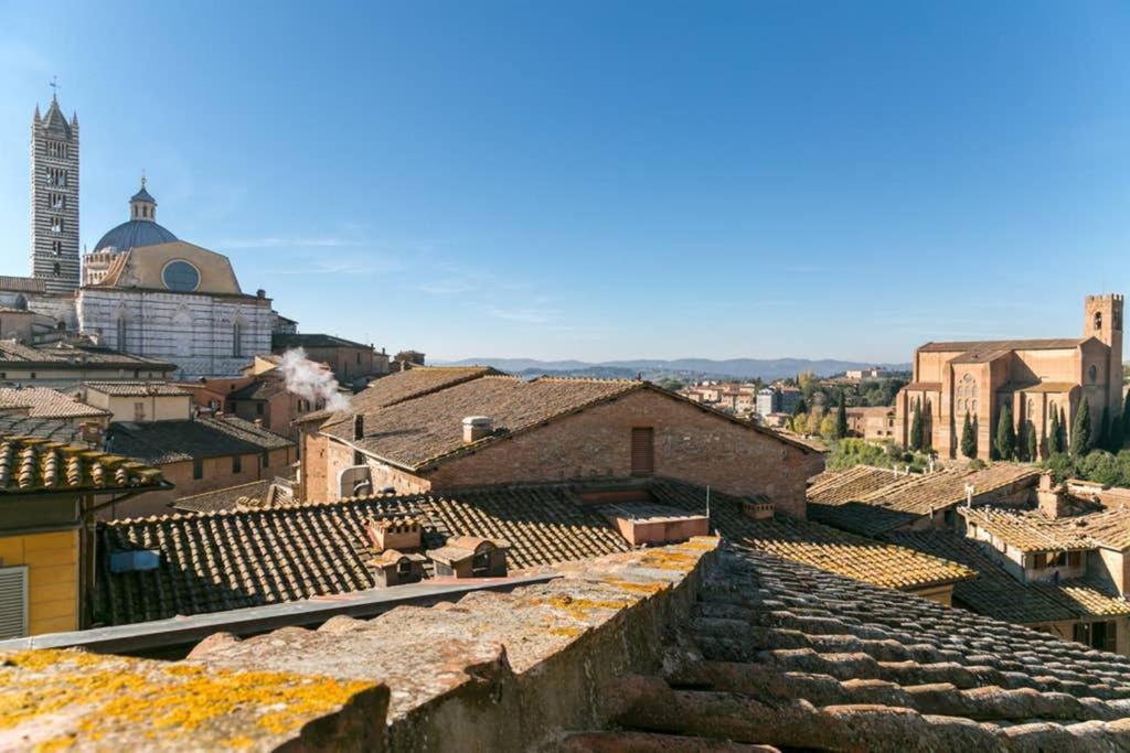 Attico Con Altana: Incanto E Relax Siena Exterior foto