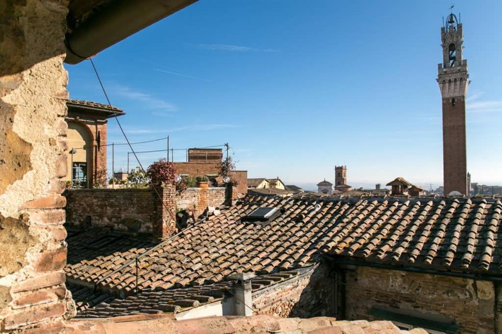 Attico Con Altana: Incanto E Relax Siena Exterior foto