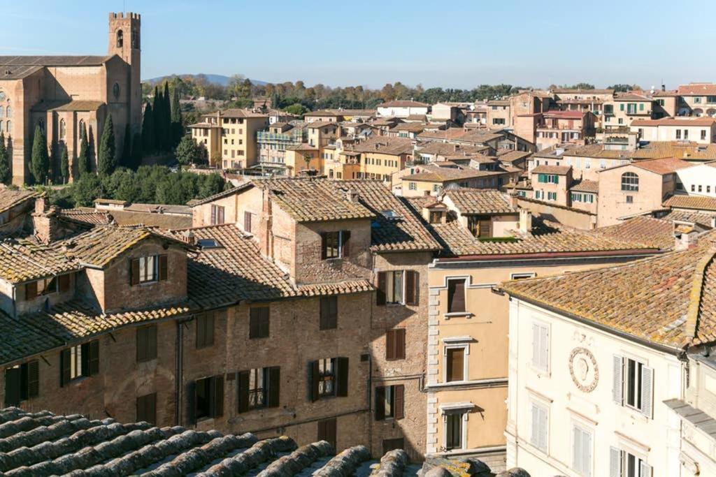 Attico Con Altana: Incanto E Relax Siena Exterior foto